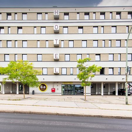 B&B Hotel 란츠후트 외부 사진