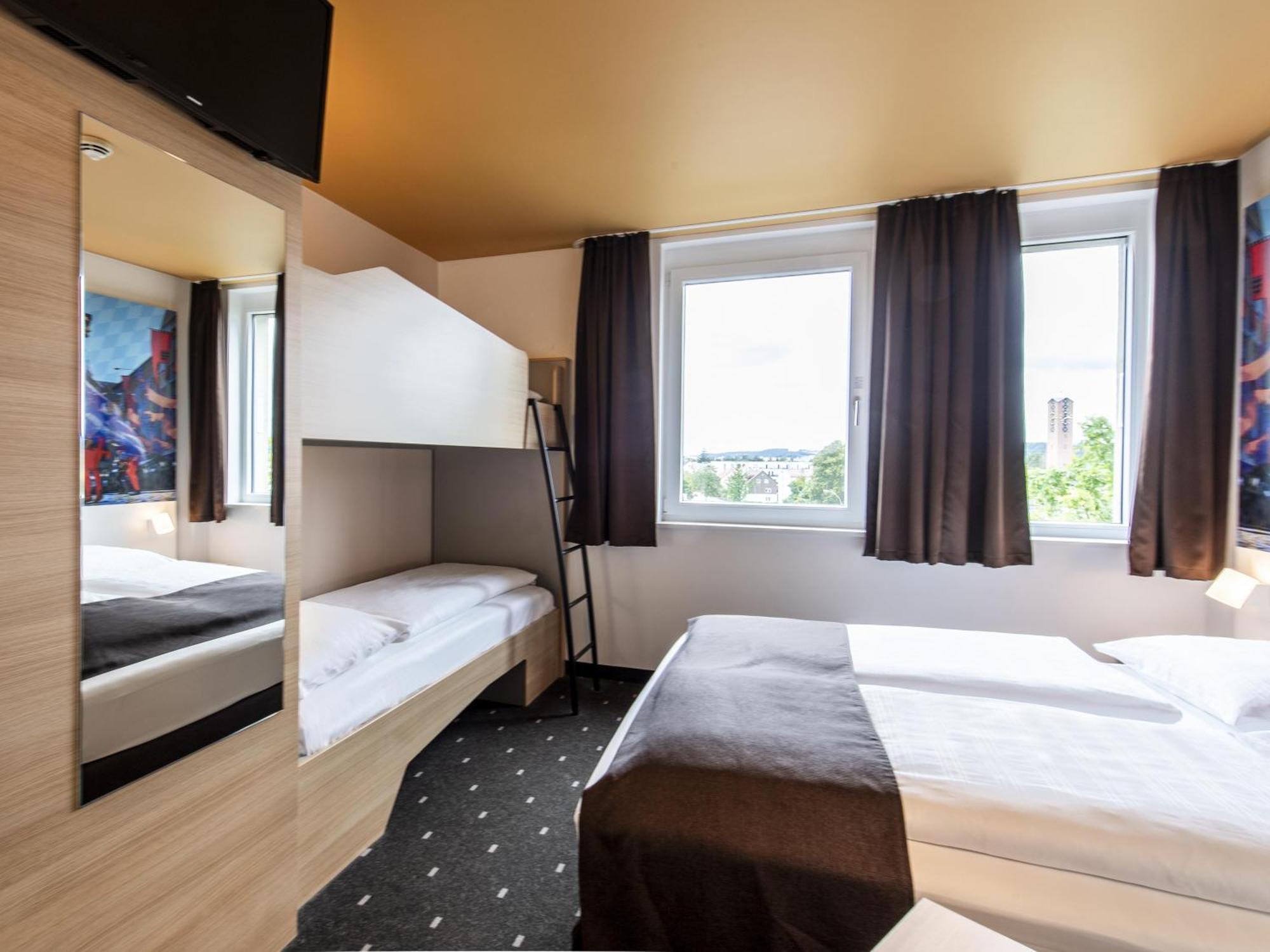 B&B Hotel 란츠후트 외부 사진